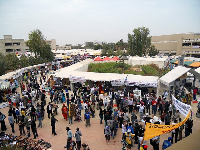 Le 11e Forum Social Mondial de Dakar 6-11 février 2011*