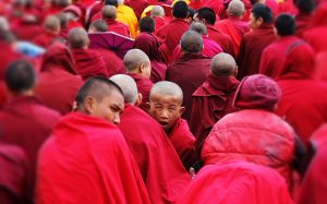 PAC 42 – Dissocier le politique du religieux pour la démocratie Le retrait du Dalaï-Lama
